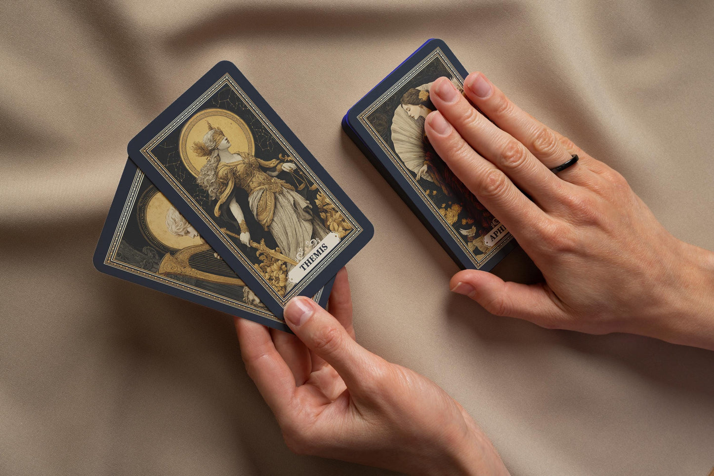 Mitoloji Oracle Kart Destesi | Yunan ve Roma Tanrıları ve Tanrıçaları | Kehanet Destesi | Arketipsel Bilgelik | Tarot Alternatifi